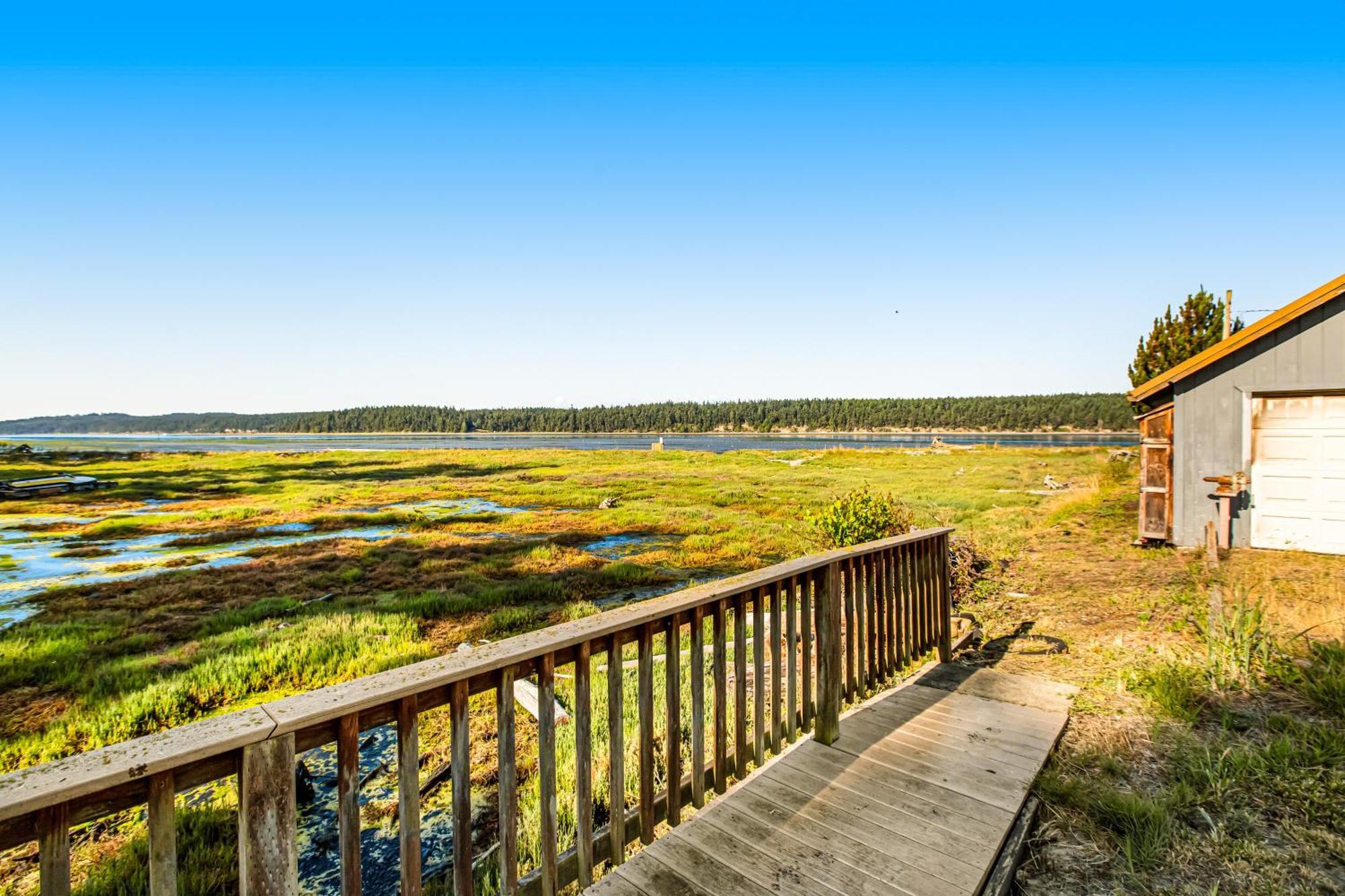 Marrowstone Island Beach Cabin Bagian luar foto