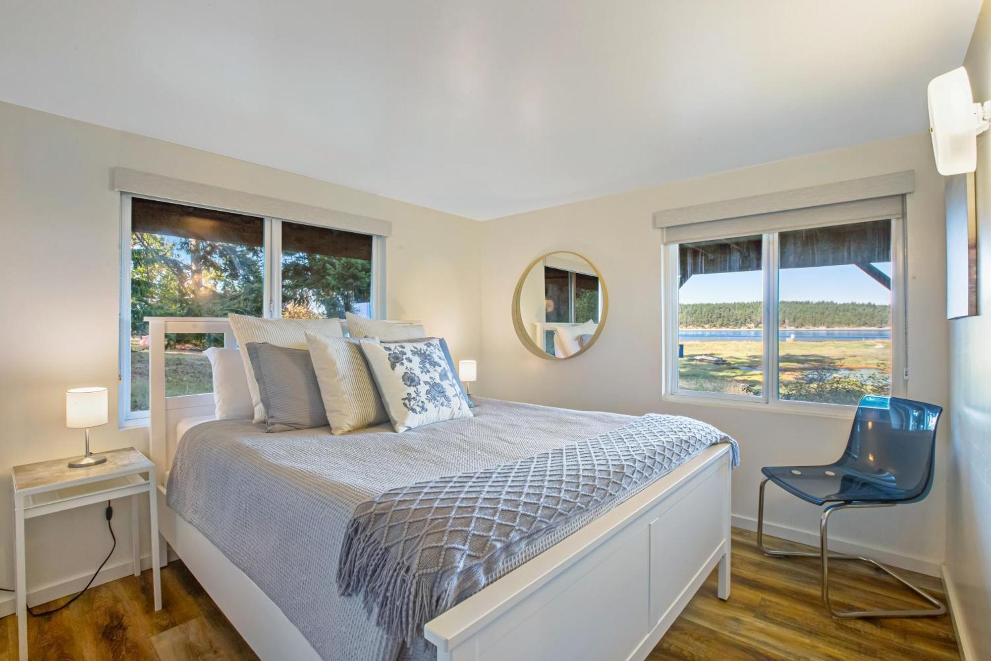 Marrowstone Island Beach Cabin Bagian luar foto