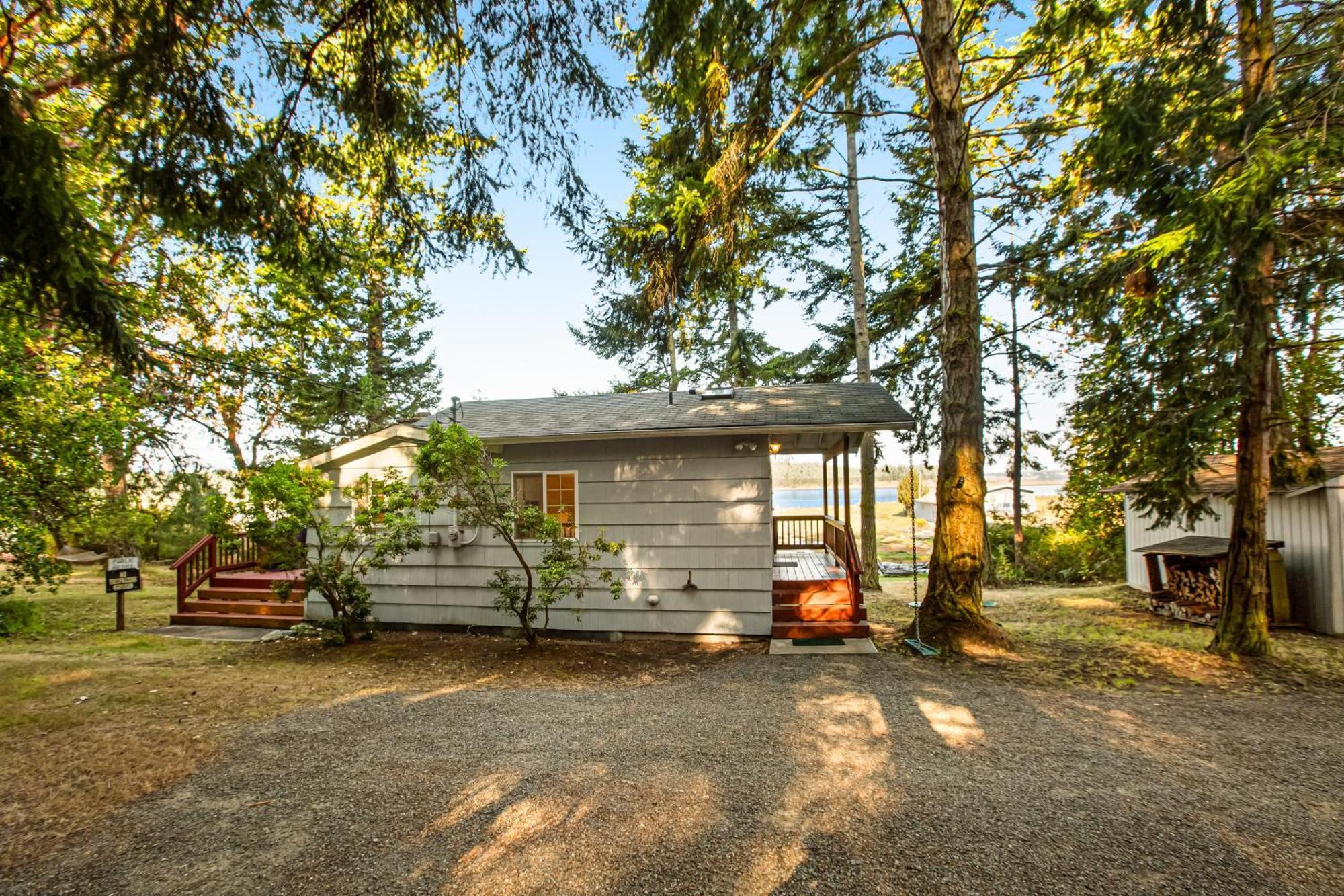 Marrowstone Island Beach Cabin Bagian luar foto